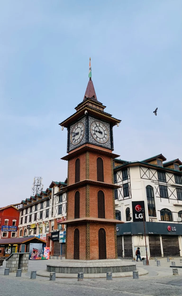 IMG_5485-scaled-1400x2280